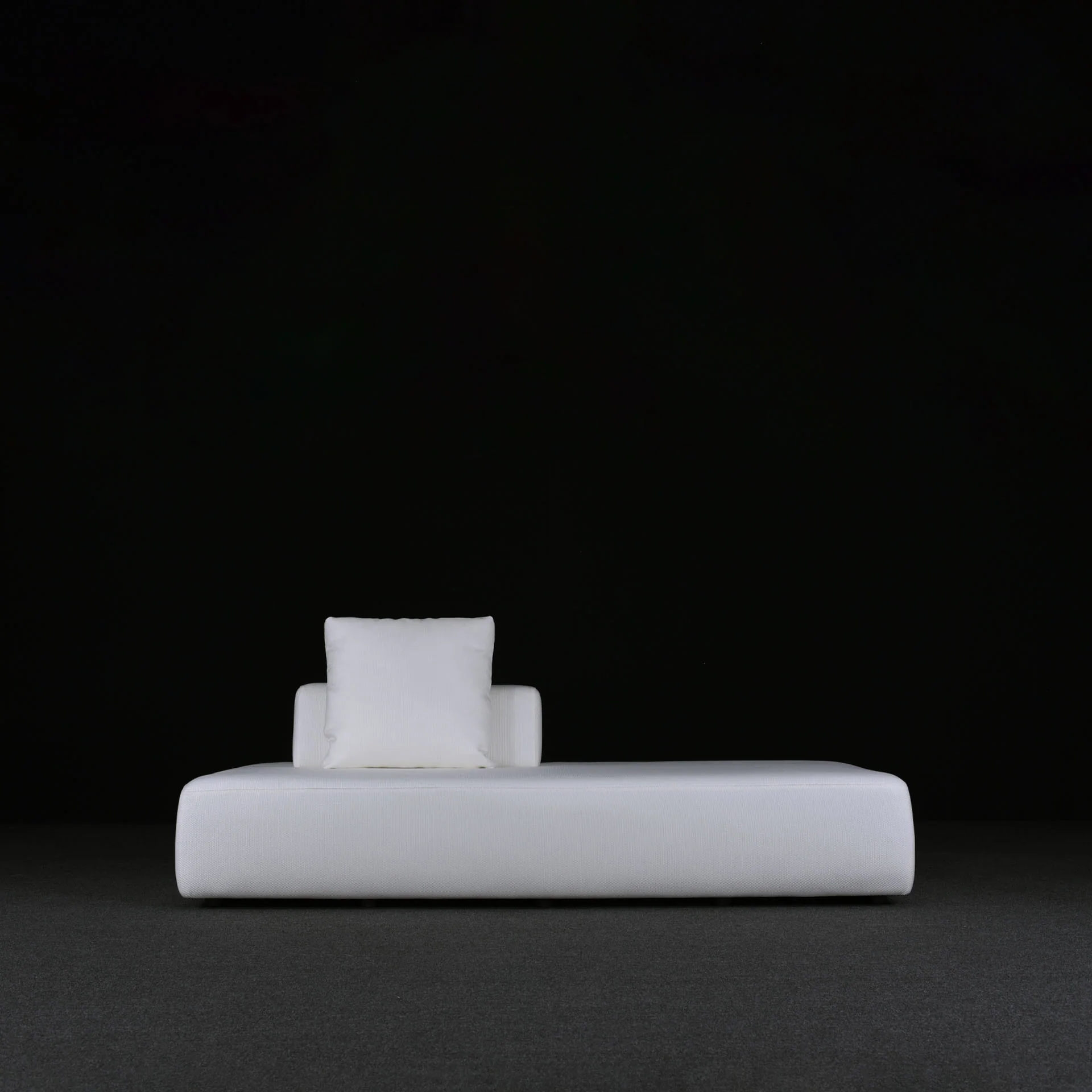 LUCAS CHAISE - Image 16