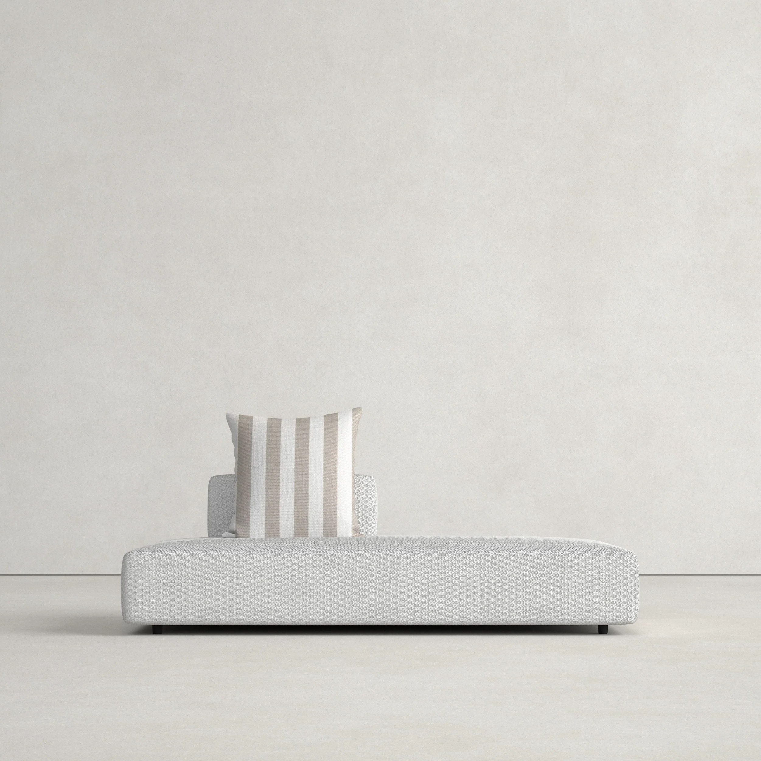 LUCAS CHAISE - Image 5